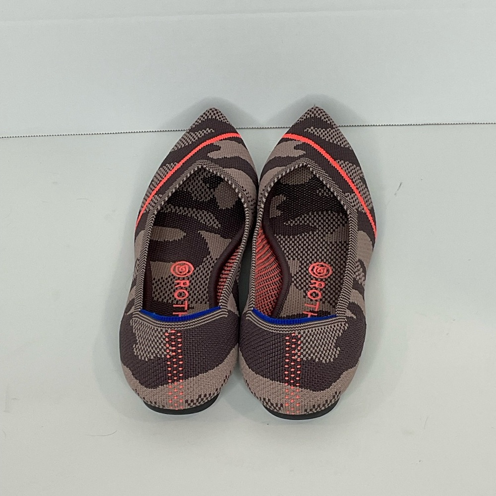 9 Taupe Camo Rothy’s - Picture 5 of 7